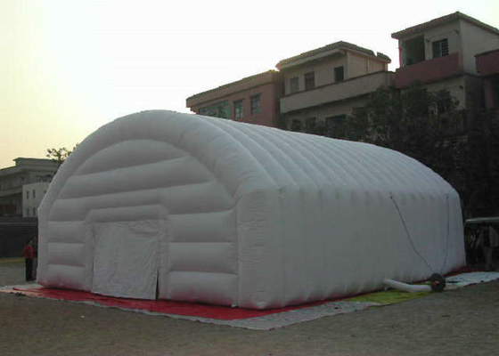 Düz Renkli PVC Şişme Çadır 10mx6m 8m x 4m Büyük İç Mekan CE Güvenceye Alınmış