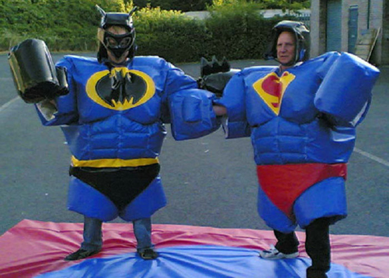 Batman Görünümü Sumo Güreşçisi Kostüm Yırtılması Doğa Sporları İçin Dirençli