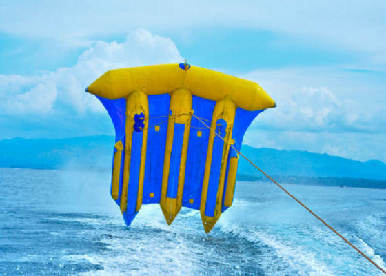 Mavi ve Sarı Fly Balıkçı Tekneleri, Geniş Blow Up Açık Oyuncaklar Güneş ışınlarına Dirençli